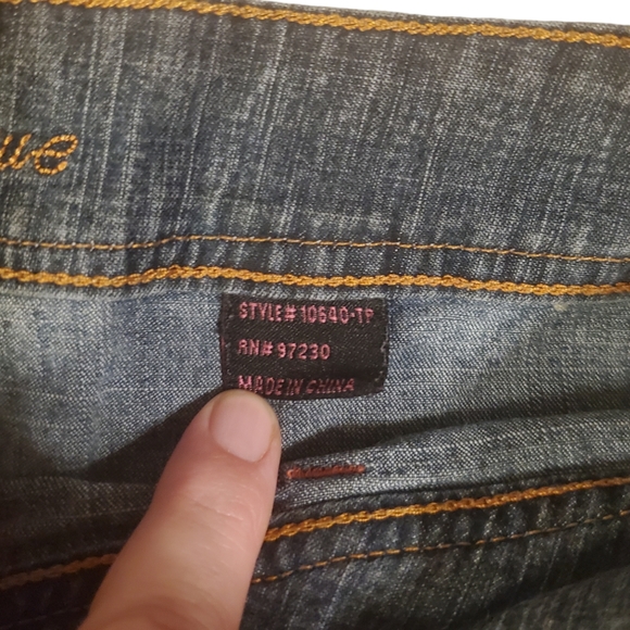 Younique Jeans size 11 - Picture 4 of 10